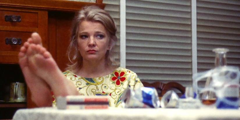 Gena Rowlands sebagai Mabel Longhetti dalam 'A Woman Under the Influence' (1974)