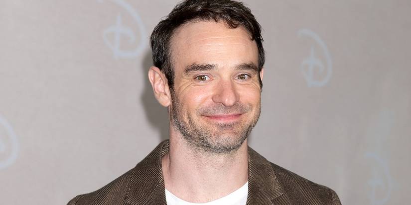 charlie cox on the red carpet
