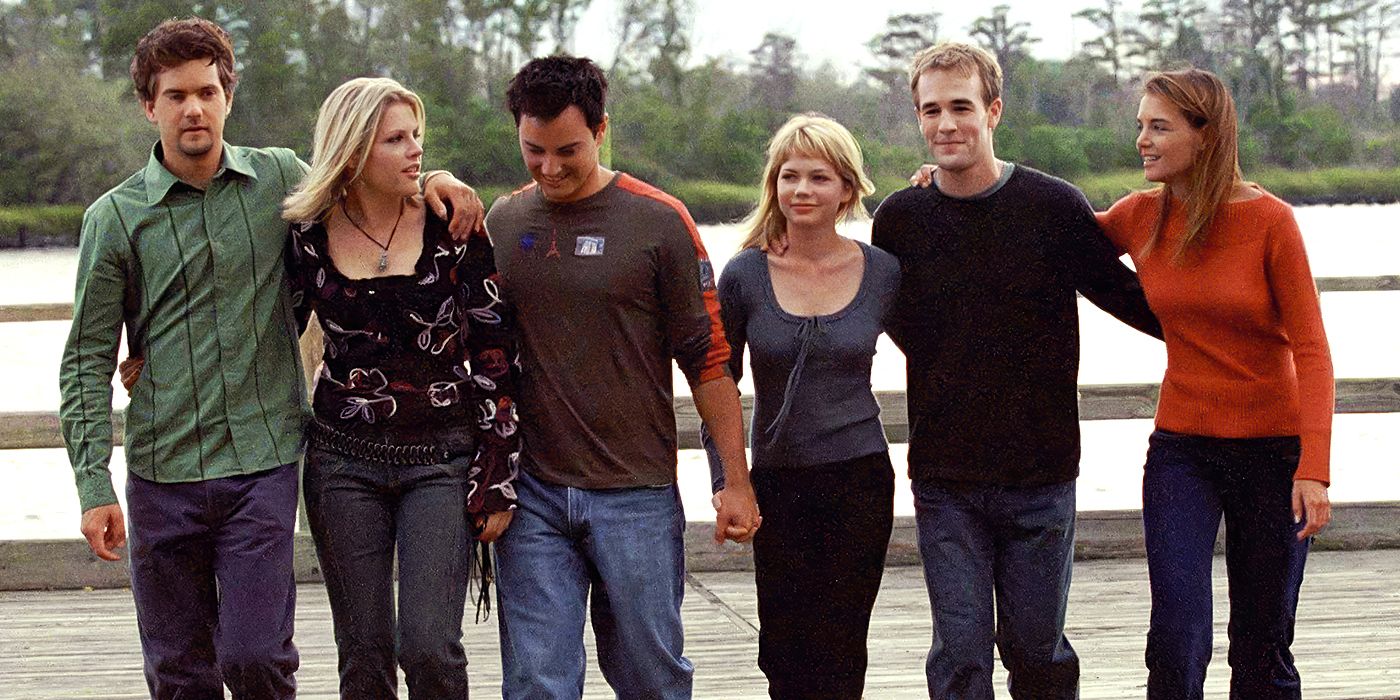 Busy Philipps e outros atores em cena de Dawson's Creek.
