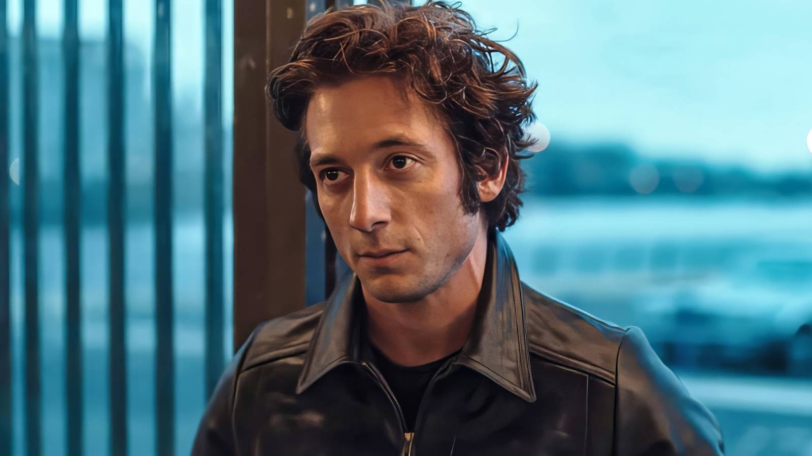 Jeremy Allen White and Jeremy Strong Elevate a Biopic That Can’t Escape Predictable Clichés Jeremy Allen White and Jeremy Strong Elevate a Biopic That Can’t Escape Predictable Clichés