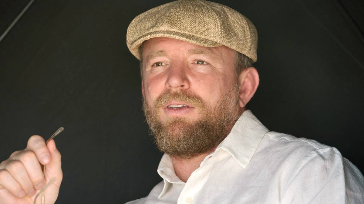 Guy Ritchie Graphics Guy Ritchie’s $200 Million Straight-to-Streaming Misfire Becomes a ...