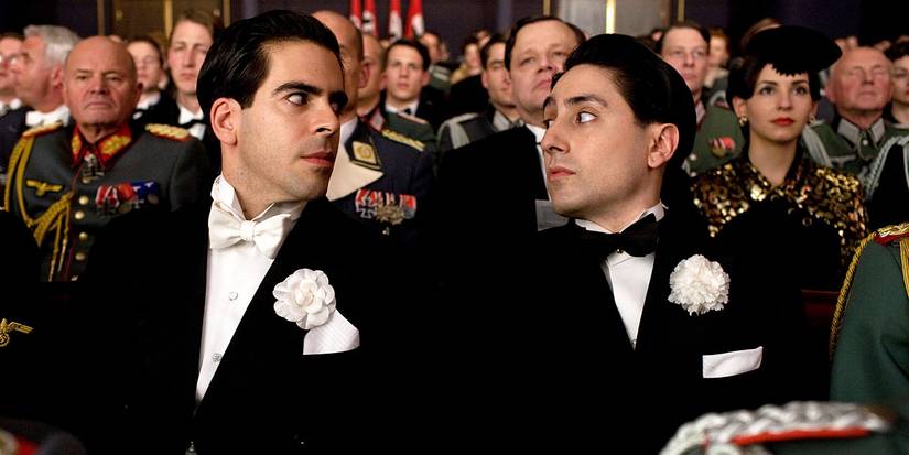 Ulmer and Donnowitz exchanging looks in Inglourious Basterds