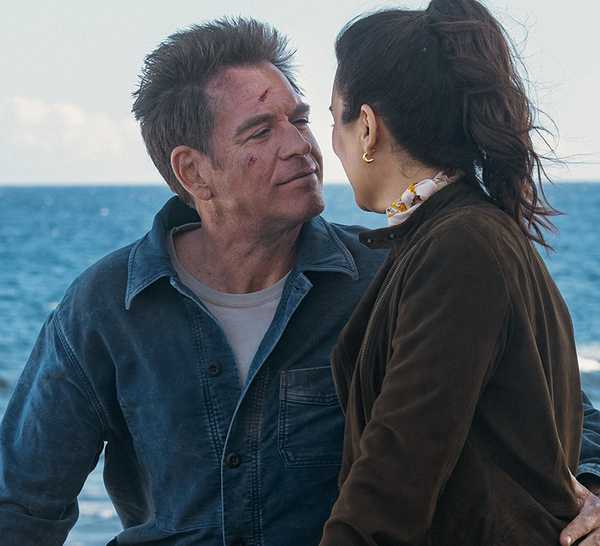 Cote De Pablo as Ziva David and Michael Weatherly as Tony Dinozzo in NCIS: Tony & Ziva, episode 9, season 1