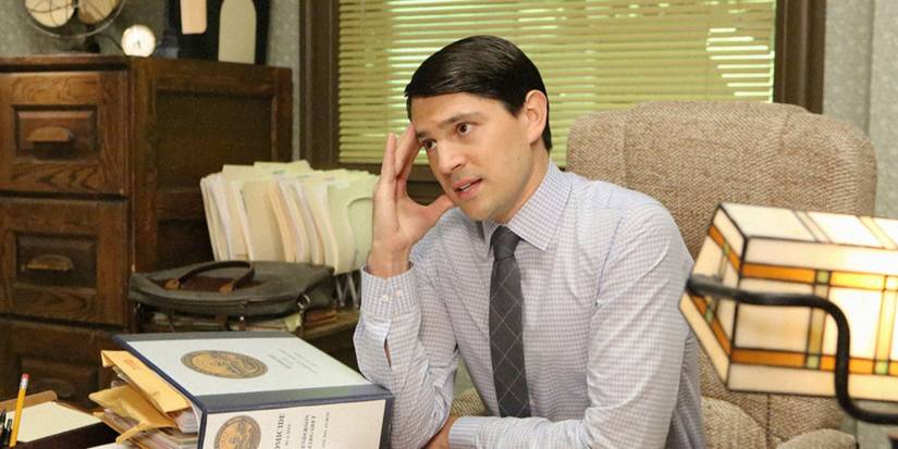 Nicholas D'Agosto in a scene of Trial & Error