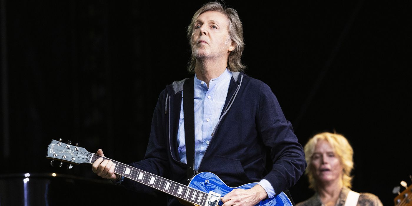 46 Years Ago, Beatles' Legend Paul McCartney Released the Greatest Christmas Song Ever