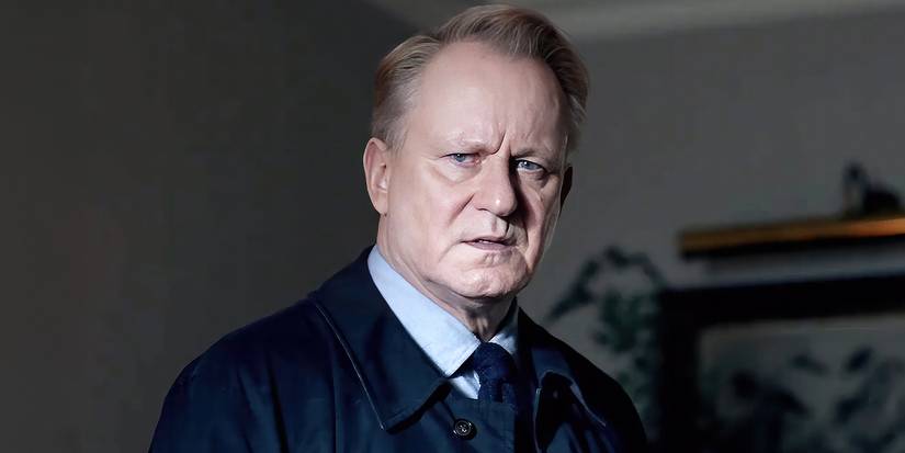 DI John River (Stellan Skarsgård) looks perplexed in 'River'