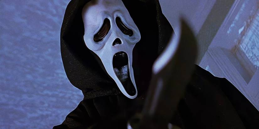 Scream - Ghostface looking down at a knife