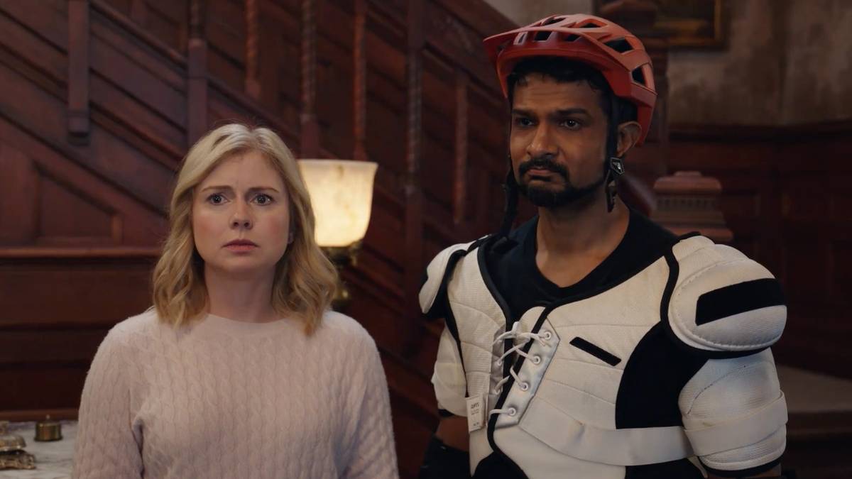 ‘Ghosts’ Star Utkarsh Ambudkar Reveals Which Scene From the Season 5 ...