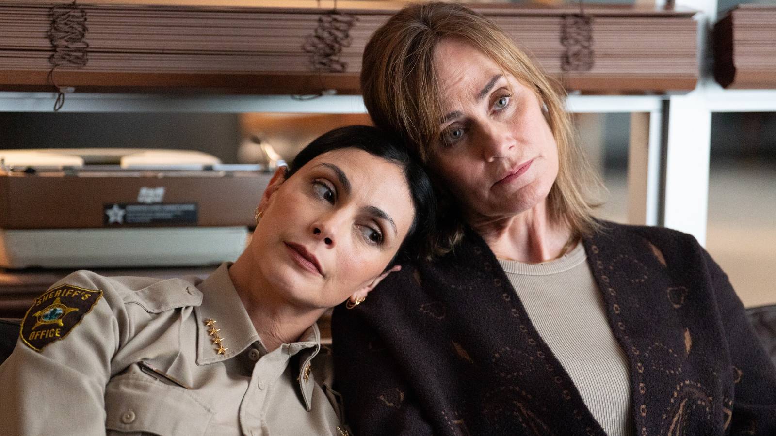 Morena Baccarin as Mickey Fox and Diane Farr as Sharon Leone in 'Sheriff Country'