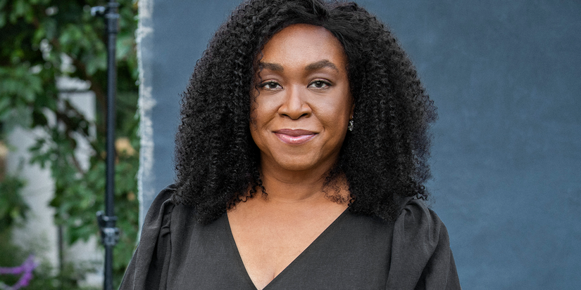 Shonda Rhimes posing
