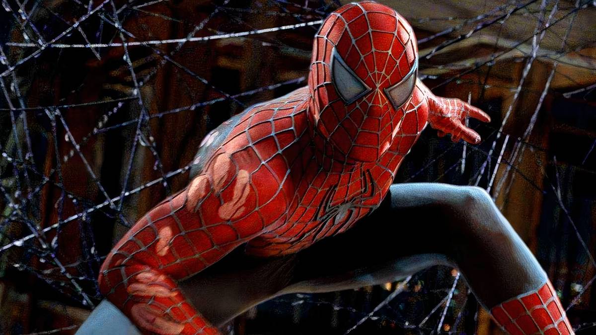 Spider-Man posing atop a cab suspended by webbing in Spider-Man 3