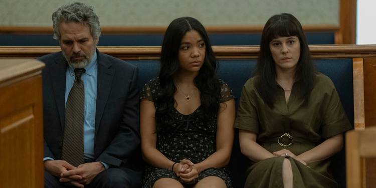 Mark Ruffalo as Tom, Sivia Dionicio as Emily, and Phoebe Fox as Sara in the court room on 'Task.'