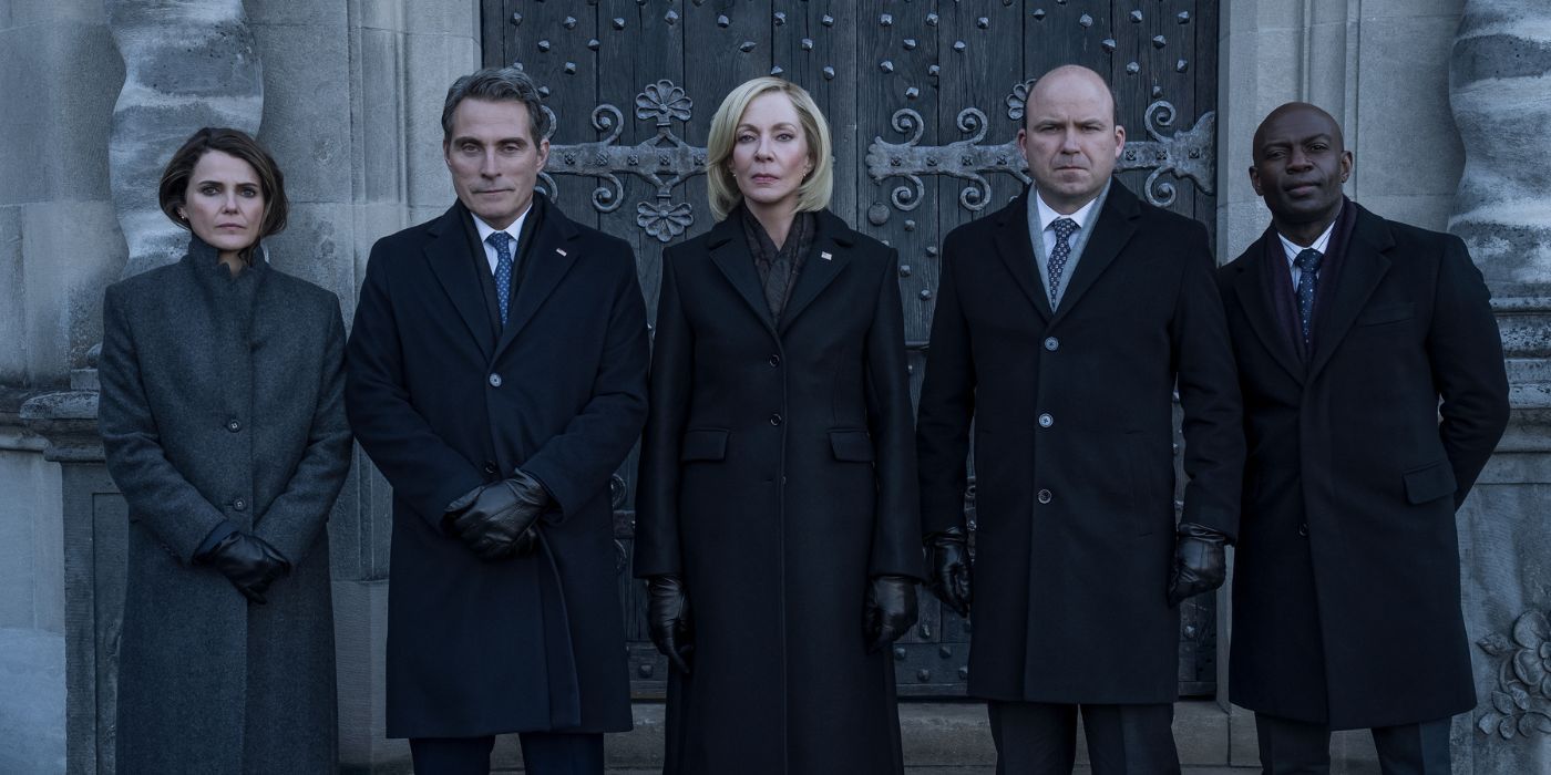 Keri Russell, Rufus Sewell. Allison Janney, Roy Kinnear, and David Gyasi in The Diplomat Season 3 finale.