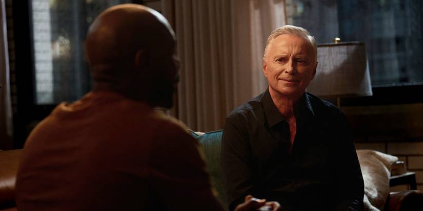 Robert Carlyle as Sherlock Holmes in Watson