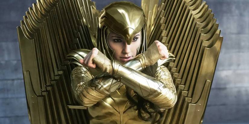 Wonder Woman in her golden armor in Wonder Woman 1984