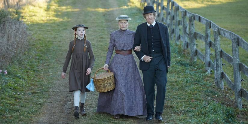 Anne (Amybeth McNulty), Marilla (Geraldine James) and Matthew (R. H. Thomson) in Anne with an E