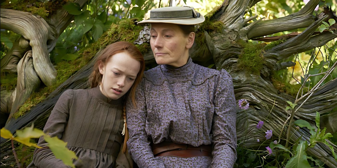 Anne (Amybeth McNulty) and Marilla (Geraldine James) in Anne with an E