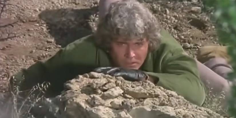 Joe Cartwright (Michael Landon) hides from his pursuer in the 'Bonanza' series finale "The Hunter"