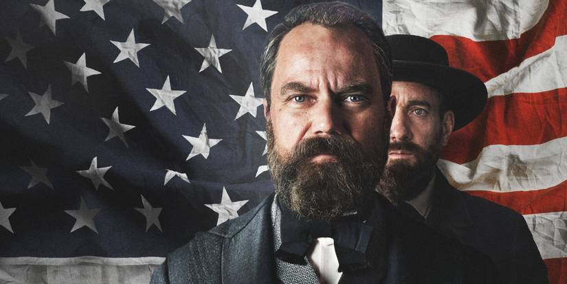 Michael Shannon as President Garfield in front of Matthew Macfadyen as Guiteau in Death by Lightning