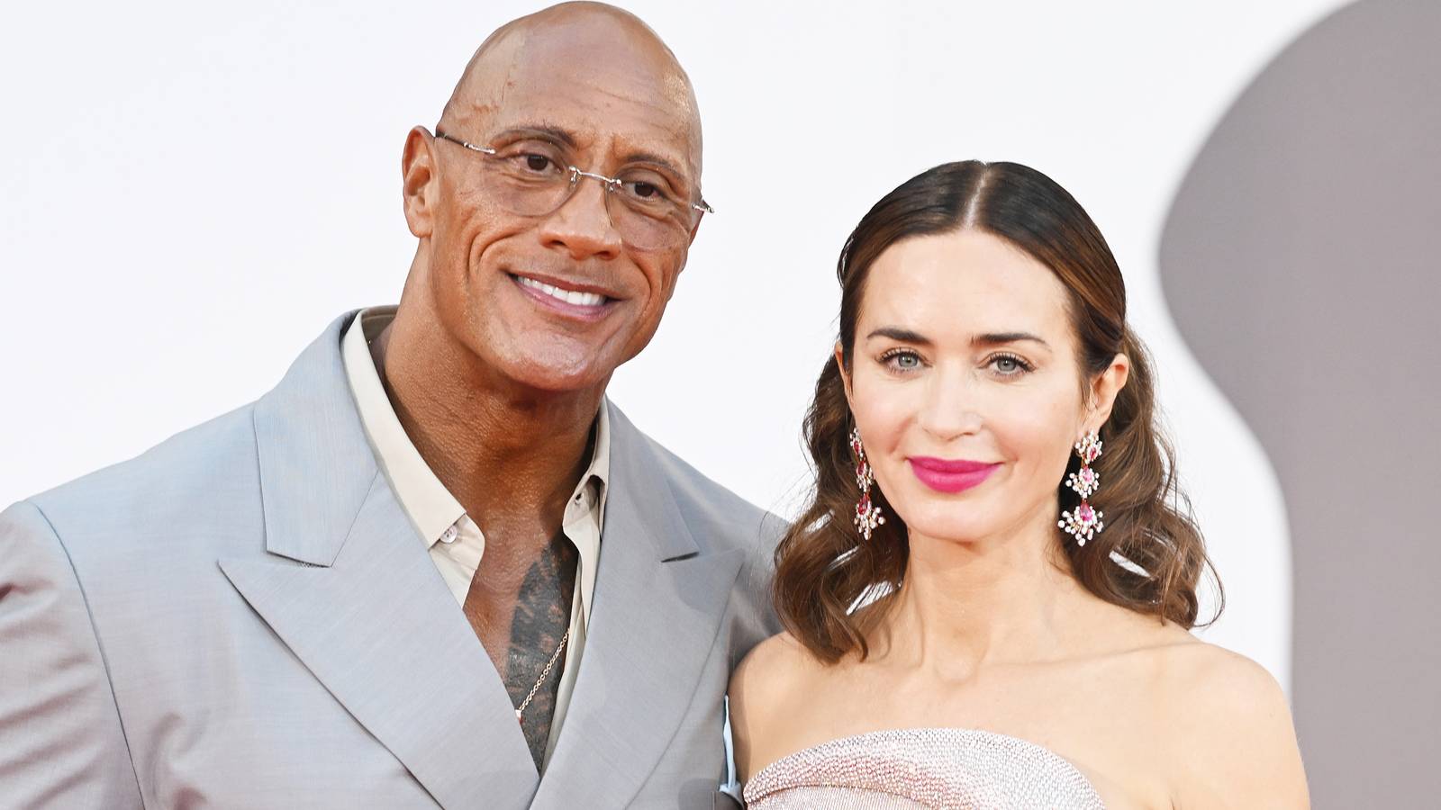 Dwayne Johnson’s $40 Million Bomb With Emily Blunt Smashes to the Top of ...