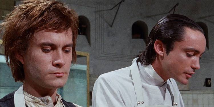 flesh-for-frankenstein-scientists-prepare