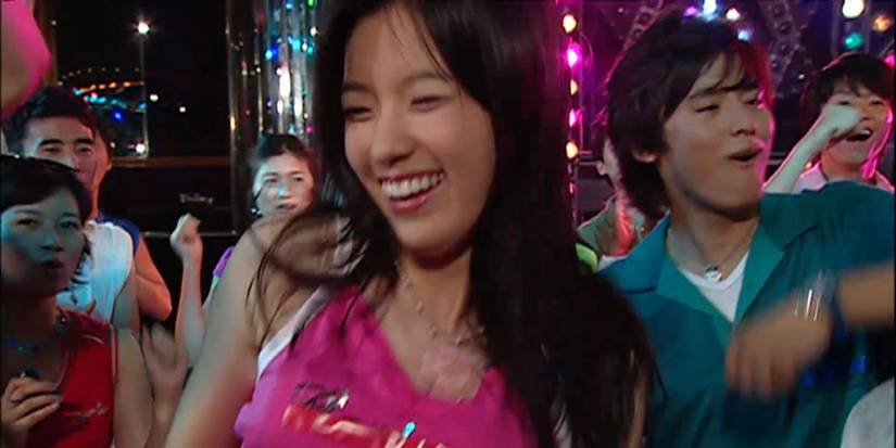 Han Hyo-joo dancing and having fun in Nonstop Season 5