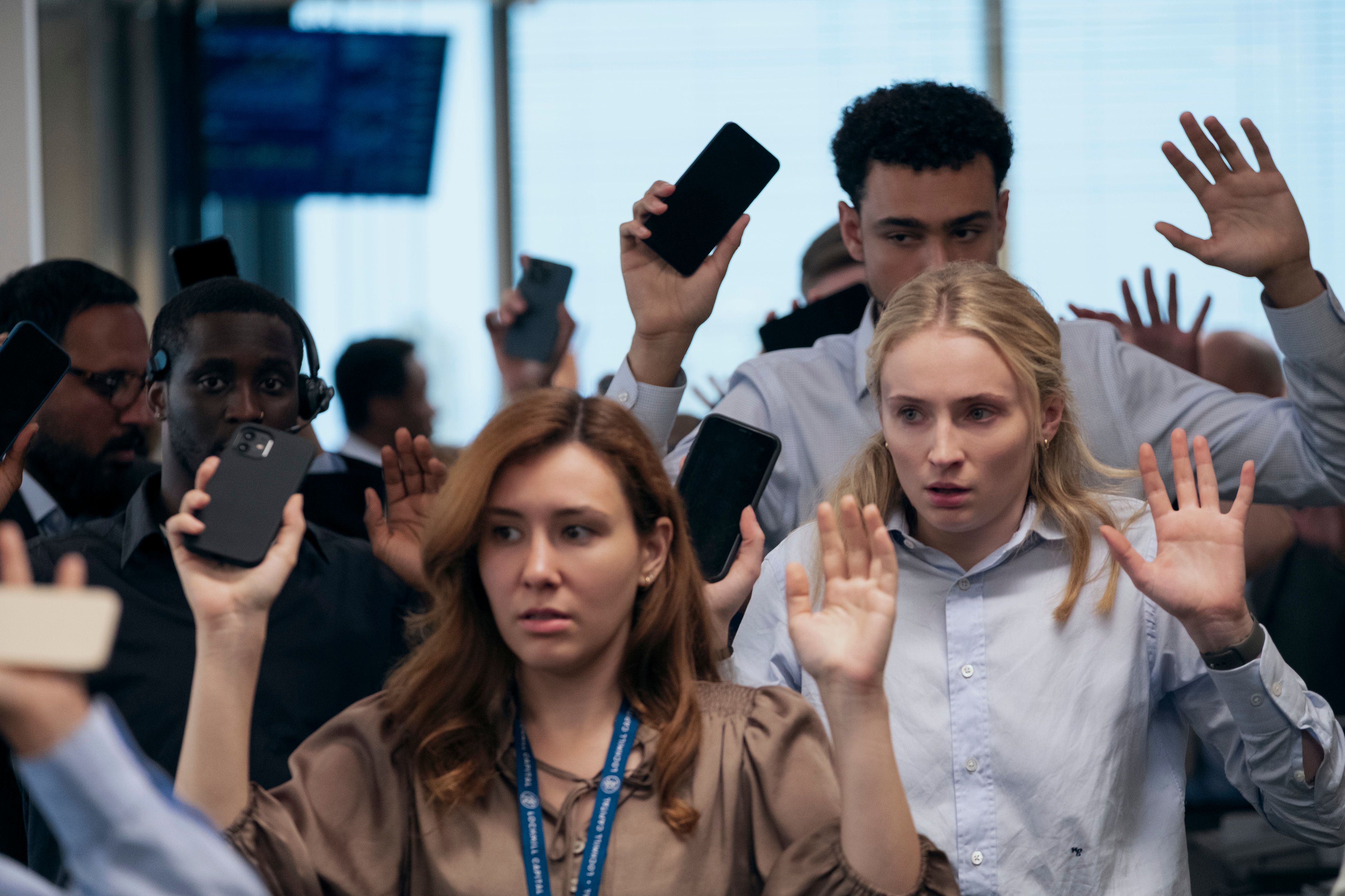 Sophie Turner Is Caught in the Middle of a Historic Heist in New 'Steal ...