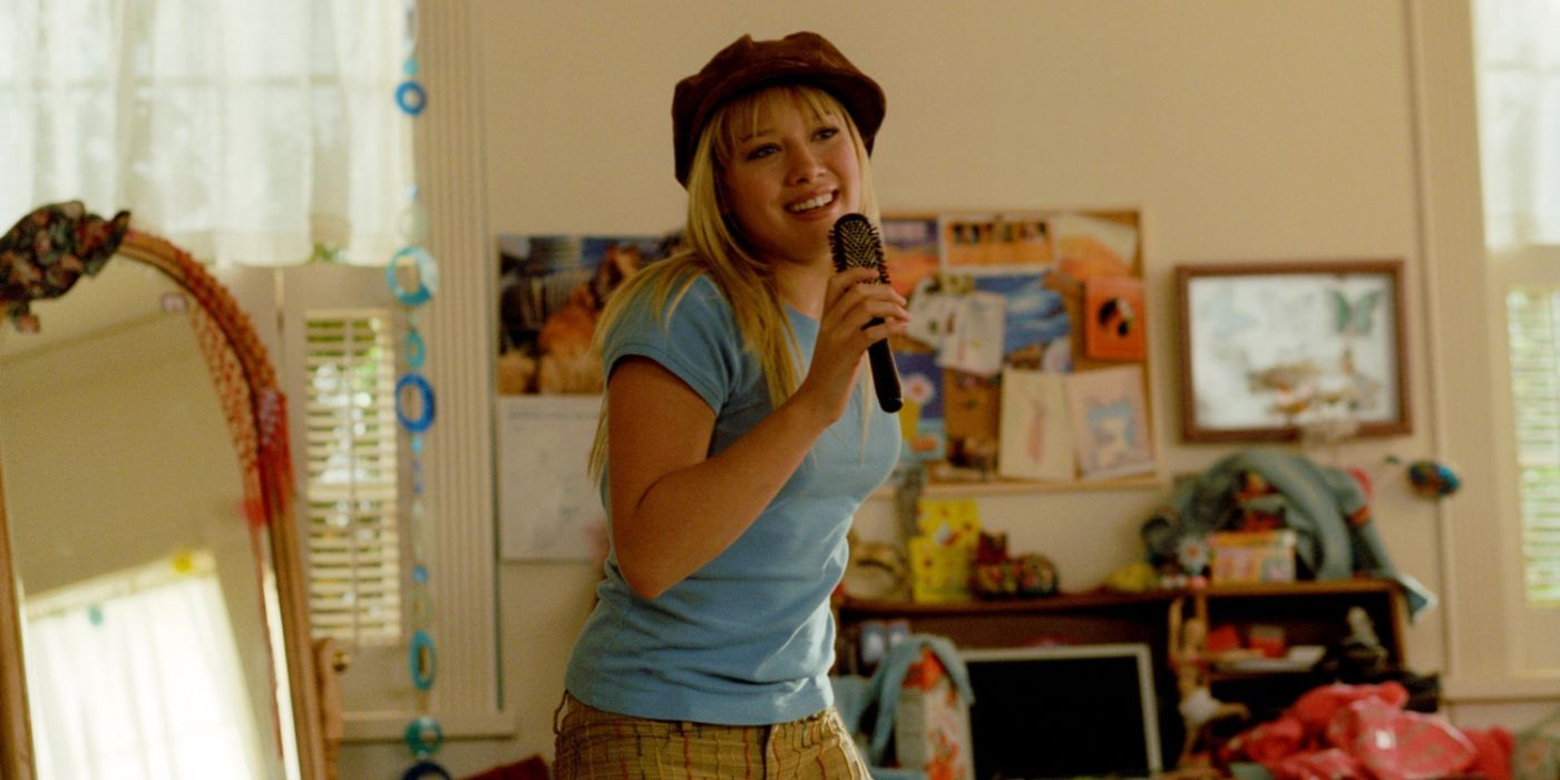 Hilary Duff as Lizzie McGuire in The Lizzie McGuire Movie