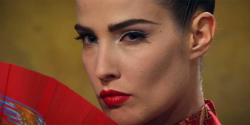 Cobie Smulders in How I Met Your Mother Slapsgiving 3: Slappointment in Slapmarra