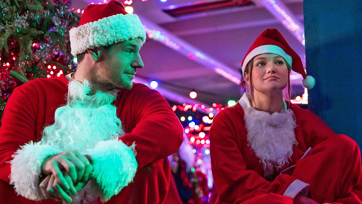Jingle-Bell-Heist-Connor-Swindells-Olivia-Holt