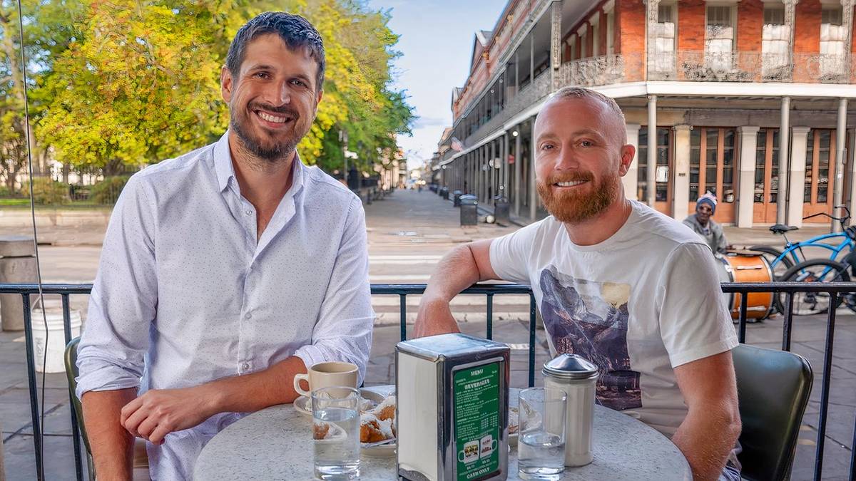 After That Bizarre Cancellation, These HGTV Stars May Take Their Hit Show to a New Home