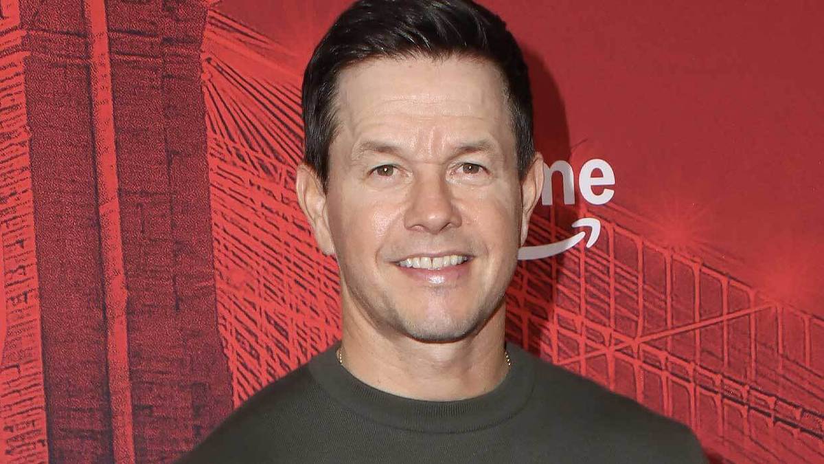 Mark Wahlberg's $362 Million Sci-Fi Reboot Lands on Streaming This December!