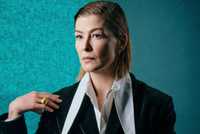 Rosamund Pike photographed by Stephanie Diani on October 27, 2025, in New York City at the Park Hyatt with styling by Leith Clark, hair by Davide Barbieri, and make-up by Valeria Ferreria.