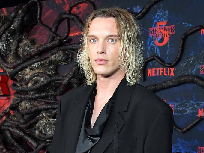 Toothpaste Stranger Things Stranger Things Finale: Jamie Campbell Bower Hints at Key Vecna & Will ...
