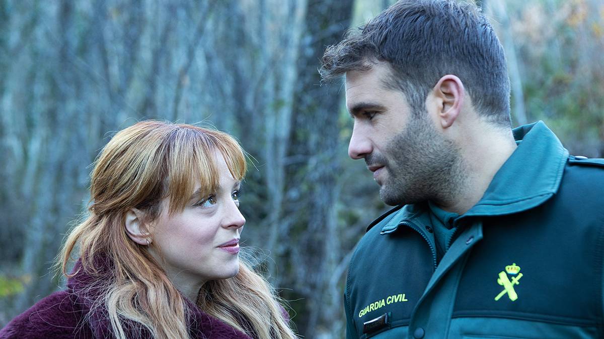 Netflix's New Twisty Mystery Series Is Already Becoming a Sleeper Hit on Streaming