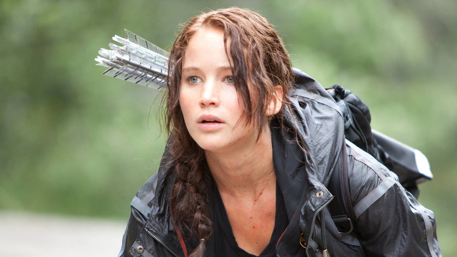 Josh Hutcherson: Jennifer Lawrence Texted When 'Freddy's' Opened at No. 1, image size:1600x900