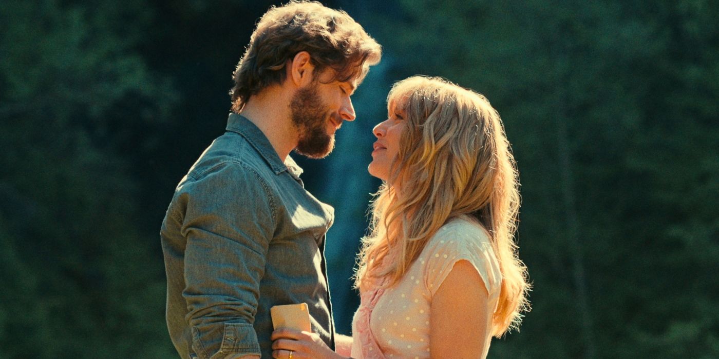 Netflix's Cozy Small-Town Romance Series Is the Perfect Binge for Fall