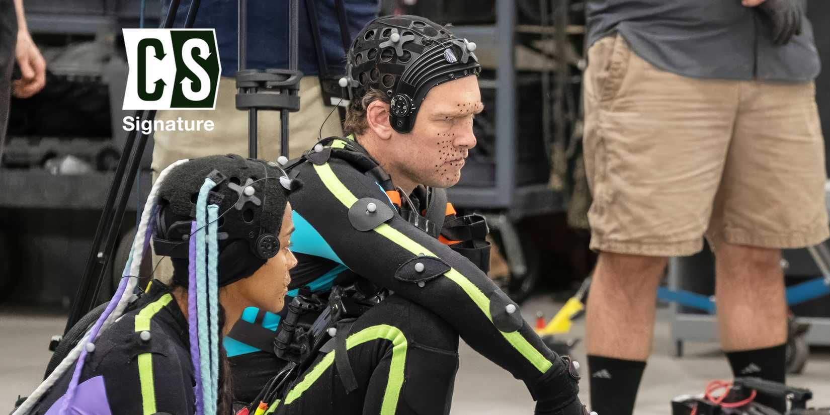 COLLIDER-SIGNATURE-Sam-Worthington1