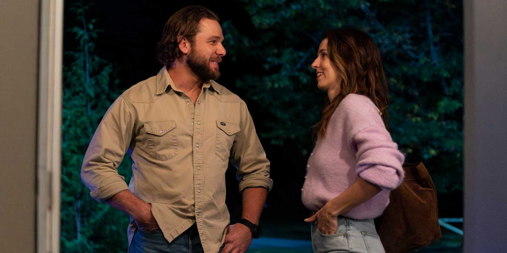 Max Thieriot as Bode and Alona Tal as Chloe in Fire Country