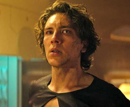 Toran Mallow inside his ship and looking concerned in Foundation Season 3 Episode 7