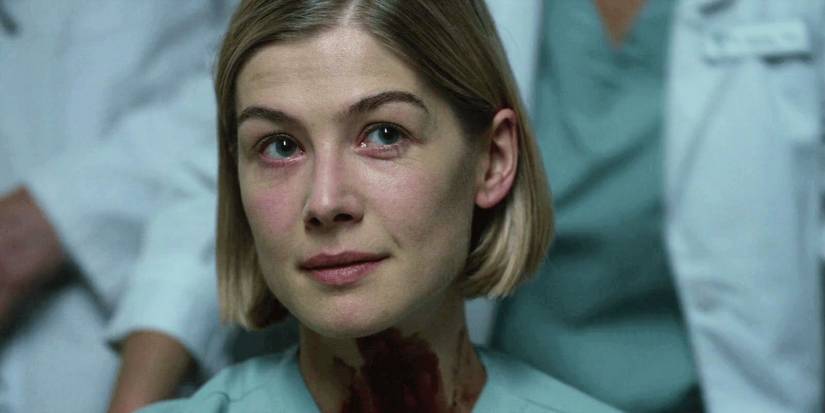 Amy Dunne smiling Softly in Gone Girl