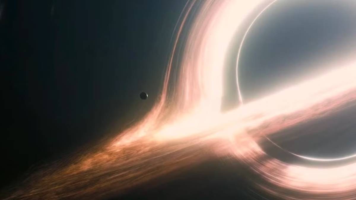 6 Best Movies Set in Space Released Since 2000, Ranked