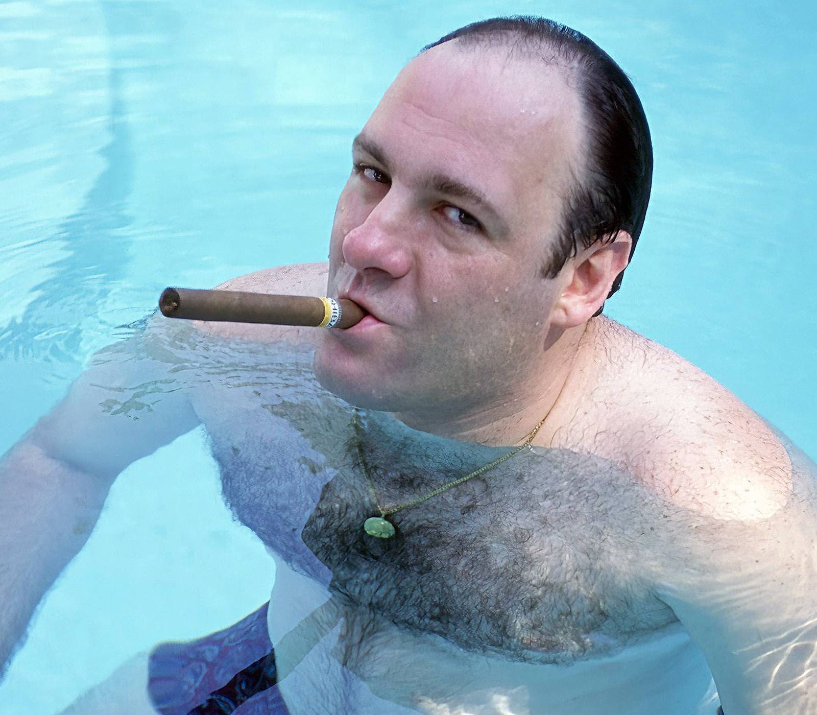 did they smoke real cigarettes in the sopranos James Gandolfini's Greatest 'Sopranos' Line Perfectly Foreshadows Tony's Ultimate Fate did they smoke real cigarettes in the sopranos James Gandolfini's Greatest 'Sopranos' Line Perfectly Foreshadows Tony's Ultimate Fate