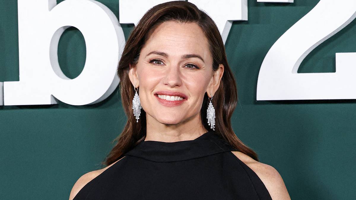 Jennifer Garner’s Return to TV Gets a Surprise Twist on an Unlikely ...