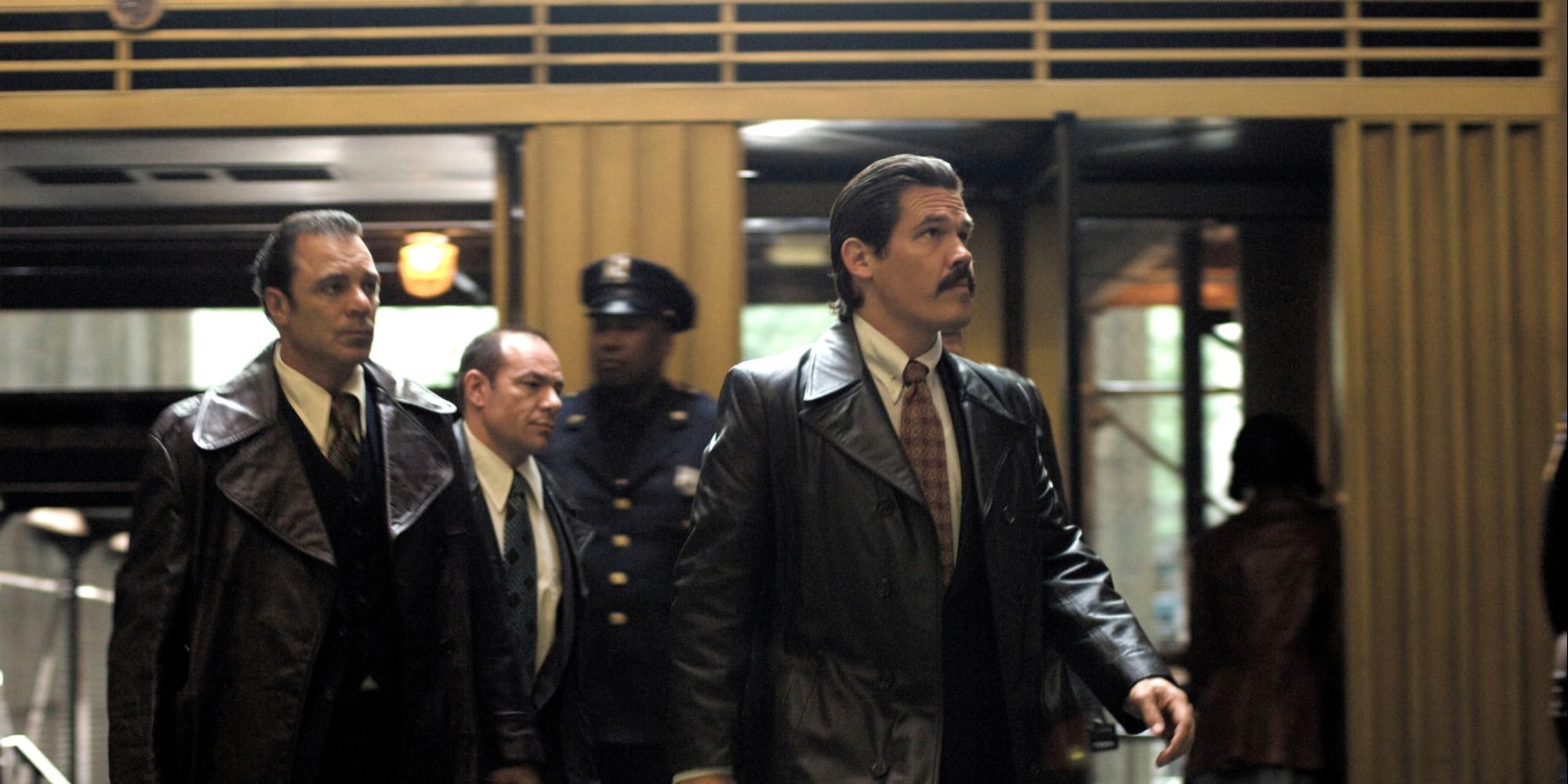 18 Years Later, Russell Crowe's $100 Million True Crime Saga Is a Streaming  Superhit, image size:1500x750