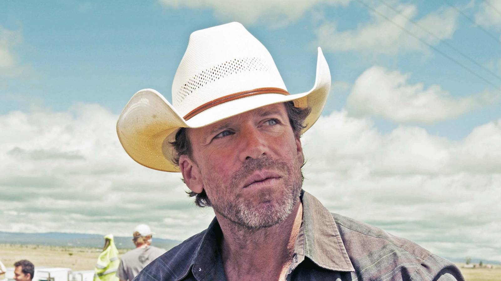 Jon Bernthal Wants Taylor Sheridan To Adapt This '50s Western Masterpiece