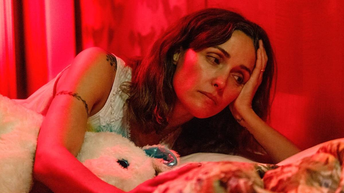 Rose Byrne Wins Best Actress in a Motion Picture — Musical or Comedy at the 2026 Golden Globes