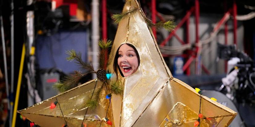 Melissa McCarthy dressed as a star in a promo for SNL.