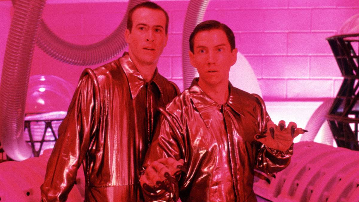 This Trippy Horror Sci-Fi Spin-Off of 'Tales From the Crypt' Deserved More ...