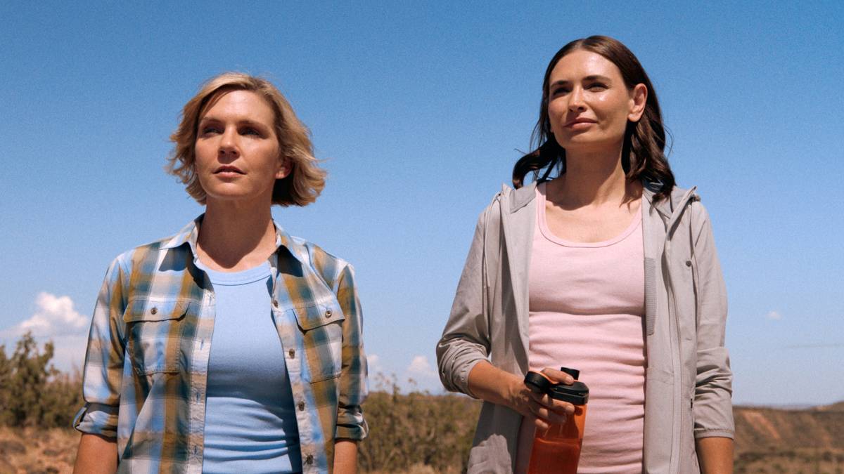 ‘Pluribus’ Breakout Star Karolina Wydra Delivers Disappointing Update on Season 2 [Exclusive]